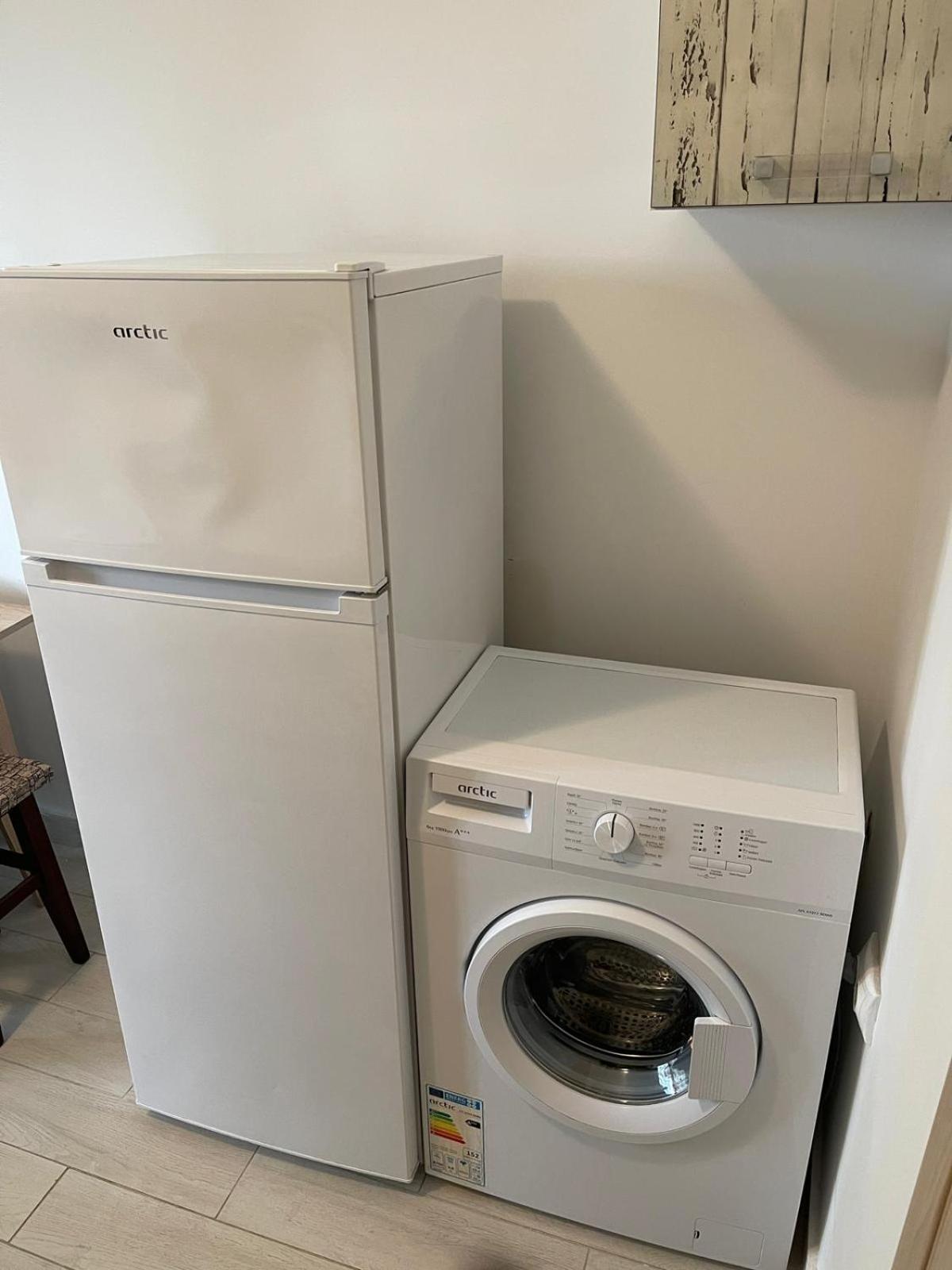 Urban Nest- Apartament Cu 2 Camere, Aproape De Iulius Mall ヤシ エクステリア 写真